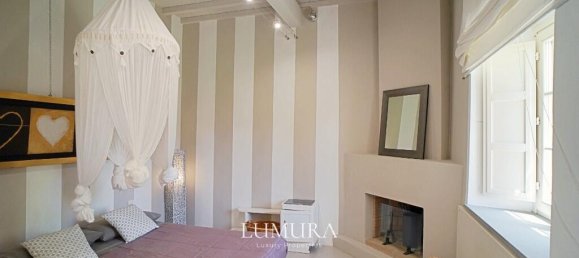 5 bedrooms House in Lucca, Italy No. 119218 18