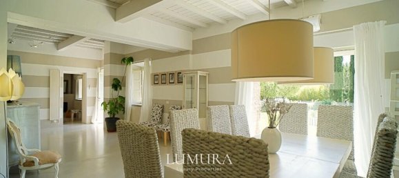 5 bedrooms House in Lucca, Italy No. 119218 9