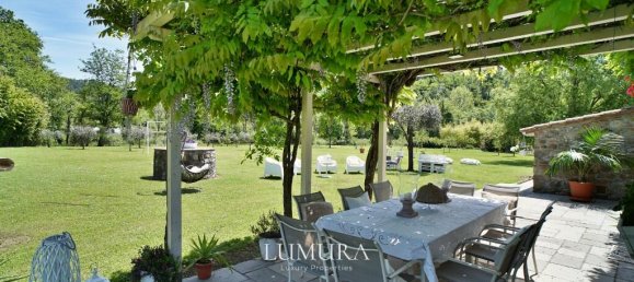 5 bedrooms House in Lucca, Italy No. 119218 6