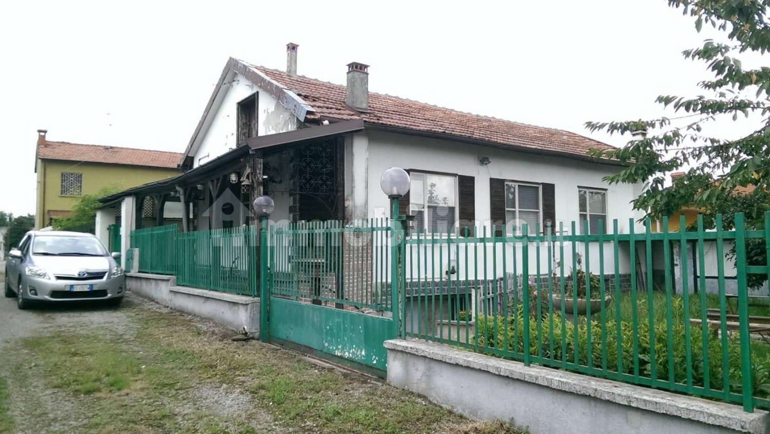 1 bedroom House in Miradolo Terme, Italy No. 251945