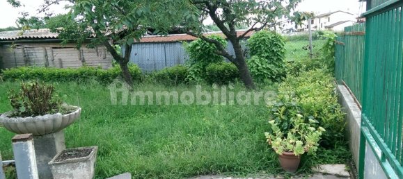 1 bedroom House in Miradolo Terme, Italy No. 251945 7