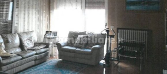 3 bedrooms Apartment in Pianella, Italy No. 342132 2