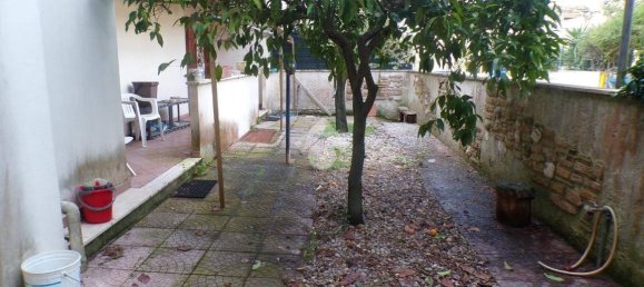 3 Schlafzimmer Villa in Anzio, Italy, Nr. 190502 25