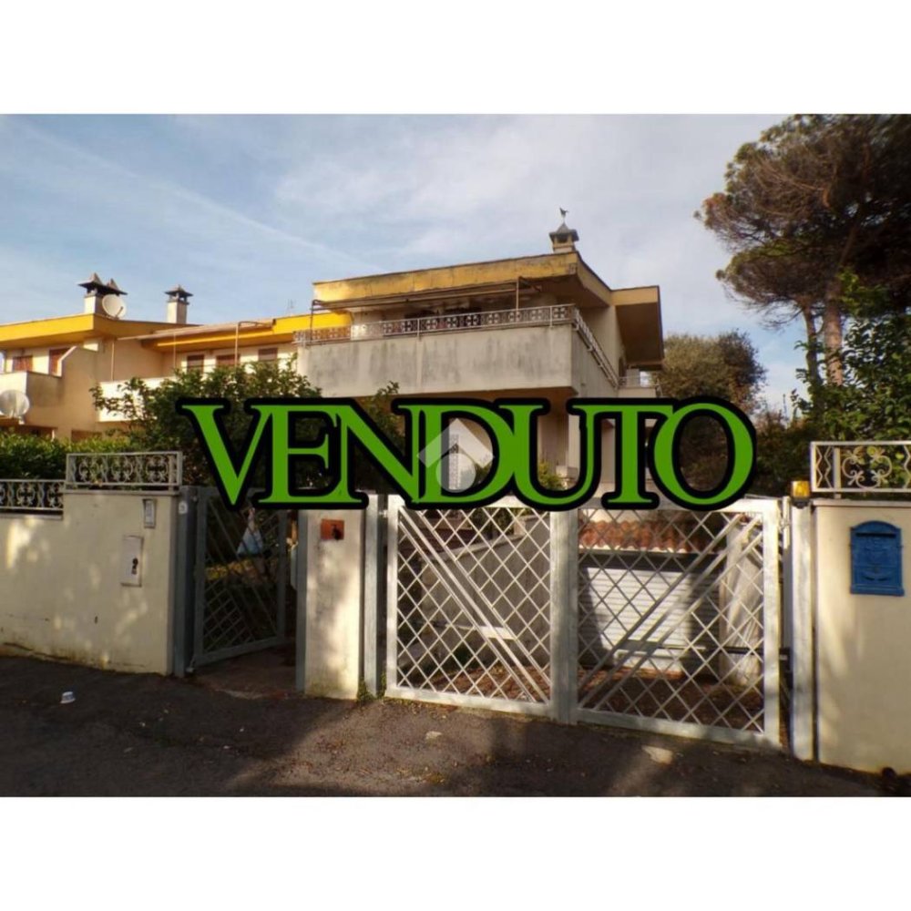 3 Schlafzimmer Villa in Anzio, Italy, Nr. 190502