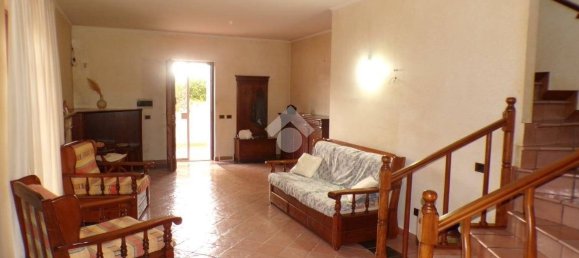 3 Schlafzimmer Villa in Anzio, Italy, Nr. 190502 6