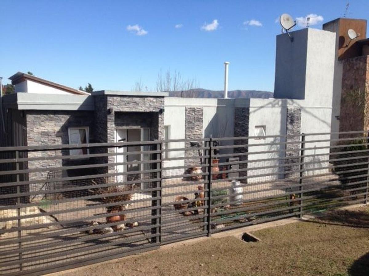 2 bedrooms House in Cordoba, Argentina No. 55315