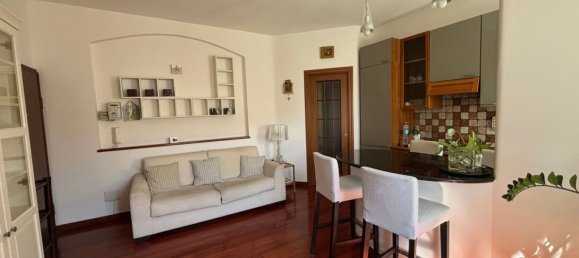 2 rooms Apartment in Milan, Italy No. 339088 8