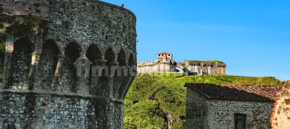 5 rooms Penthouse in Sarzana, Italy No. 223376 13