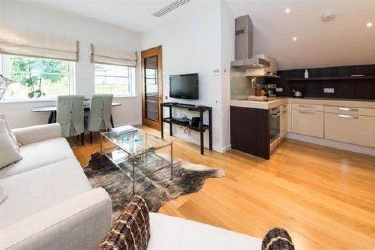 Studio in the Condo in London, United Kingdom No. 514