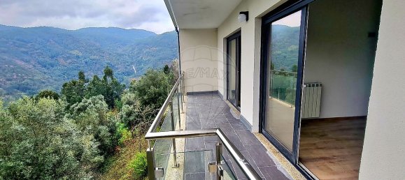 2 bedrooms House in Louredo, Portugal No. 31726 19