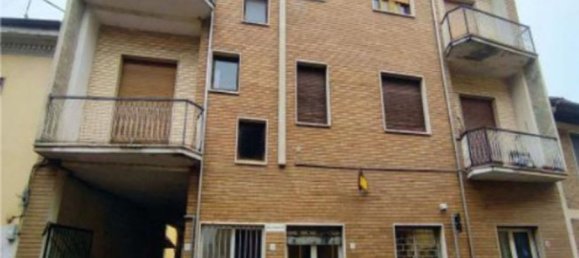 Apartamento de 6 habitaciónes en Valle Lomellina, Italy No. 314984 2
