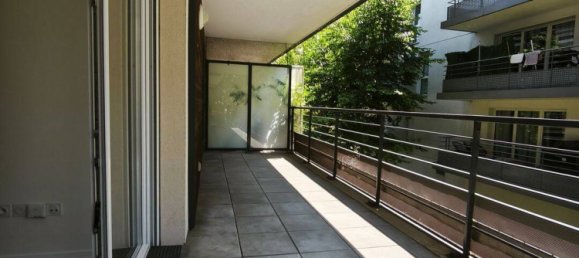 1 bedroom Apartment in Cergy, France No. 333924 3