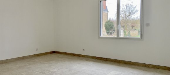 4 bedrooms House in Vierzon, France No. 78558 9