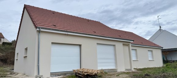 4 bedrooms House in Vierzon, France No. 78558 2