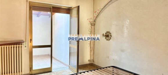 3 bedrooms Apartment in Vertova, Italy No. 310220 21
