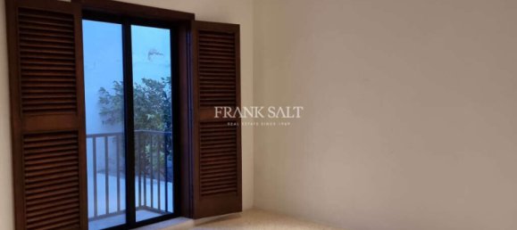 Casa de 4 dormitorios en Swieqi, Malta No. 9261 35