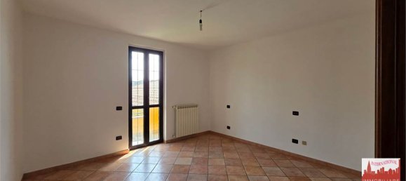 3 Schlafzimmer Villa in Borgo Ticino, Italy, Nr. 293016 28