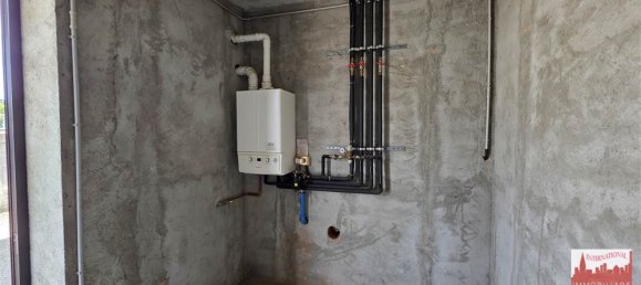 3 Schlafzimmer Villa in Borgo Ticino, Italy, Nr. 293016 41