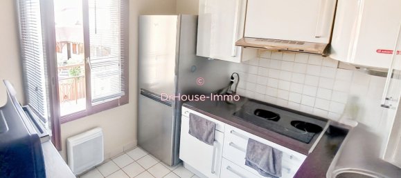 1 bedroom Apartment in Pontault-Combault, France No. 188056 4