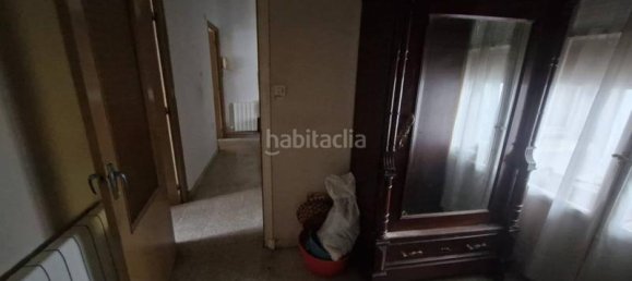 3 bedrooms Apartment in Logrono, Spain No. 141271 15