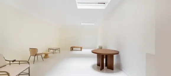 128m² Office in Paris, France No. 151819 4