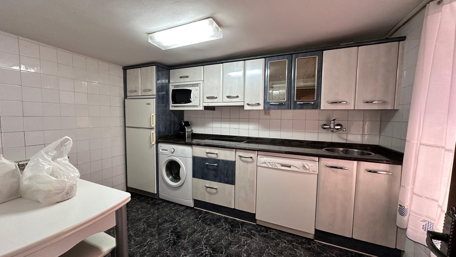 4 غرف نوم منزل في Pedrosa Del Principe, Spain رقم 214274