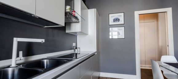 4 bedrooms Apartment in Turin, Italy No. 313761 18