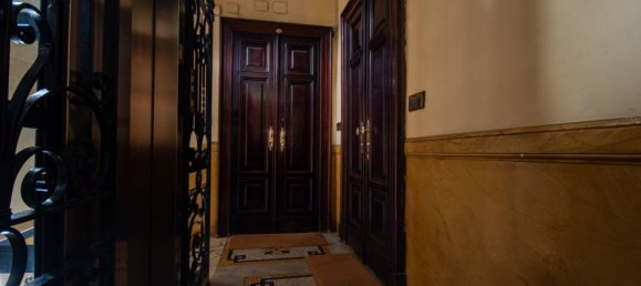 4 bedrooms Apartment in Turin, Italy No. 313761 48