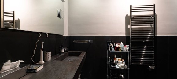 4 bedrooms Apartment in Turin, Italy No. 313761 23