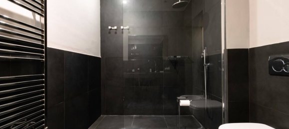 4 bedrooms Apartment in Turin, Italy No. 313761 25