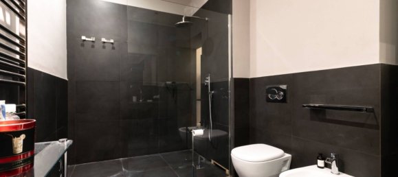 4 bedrooms Apartment in Turin, Italy No. 313761 26