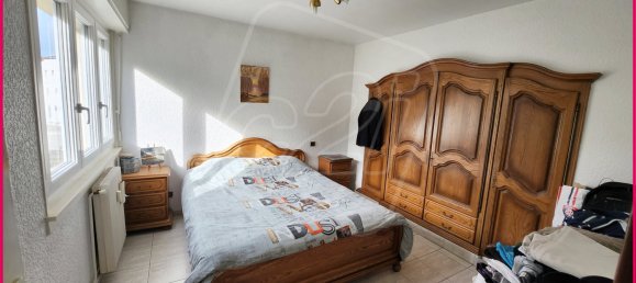 Apartamento de 2 dormitorios en Moulins-les-Metz, France No. 232617 4