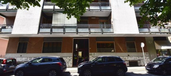 4 rooms Apartment in Melzo, Italy No. 314156 12
