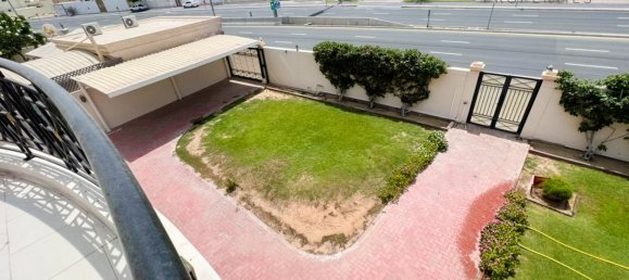 Вилла с 5 спальнями в Аль-Барша, ОАЭ № 7605 8