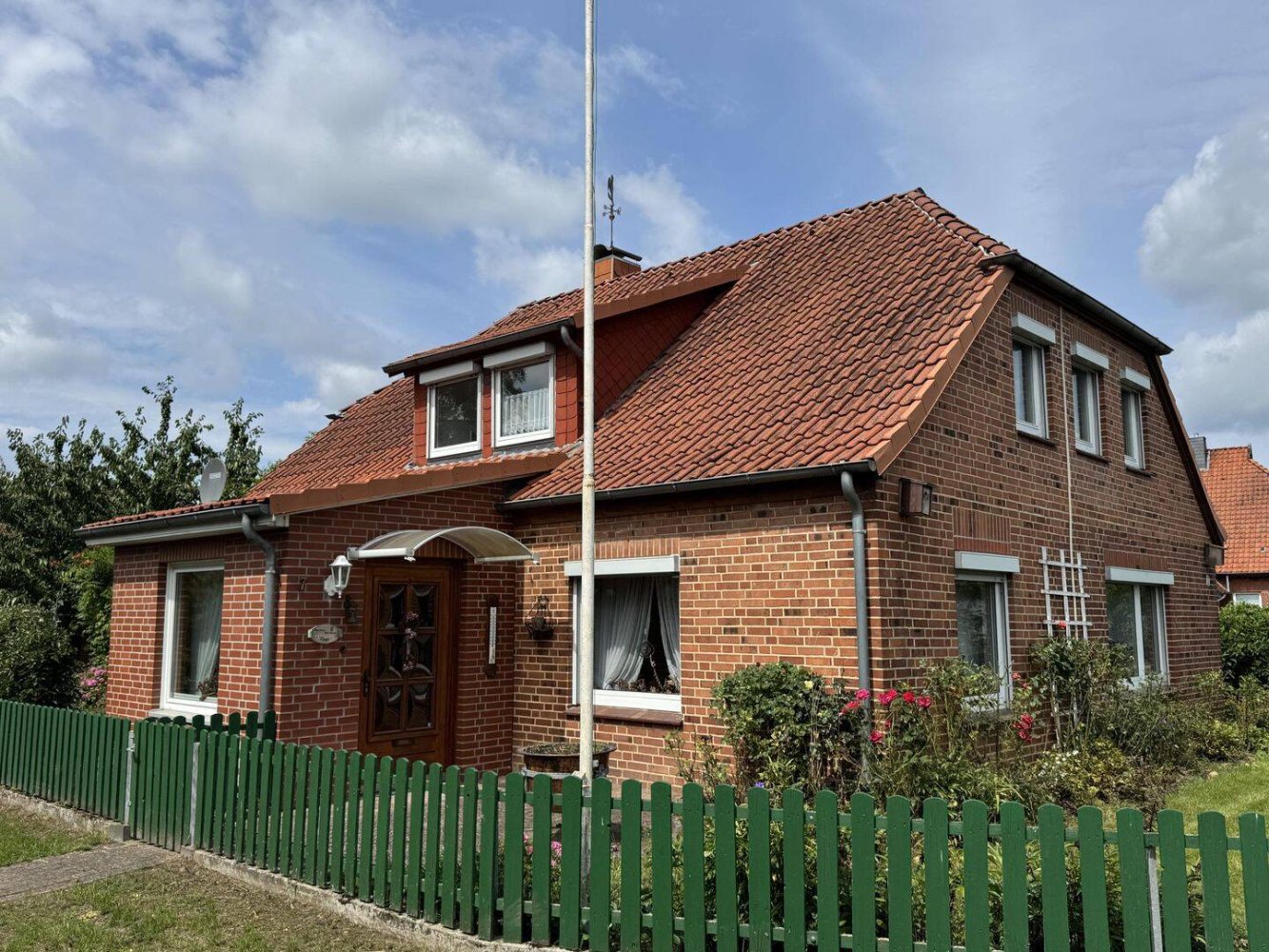 Moradia em banda de 8 divisões em Uelzen, Germany N.º 240008