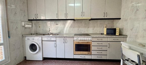 3 bedrooms House in San Mateo de Gallego, Spain No. 149328 2