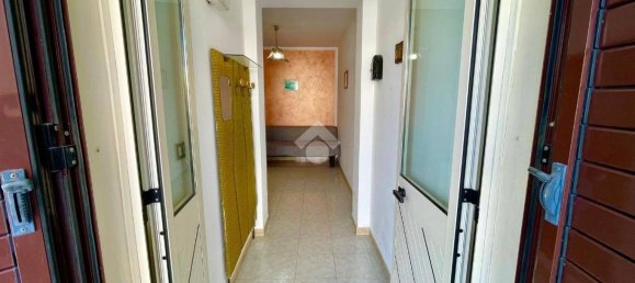 Casa de 3 dormitorios en Salve, Italy No. 330496 5