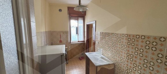 3-salle Appartement à San Giovanni Rotondo, Italy No. 23999 5