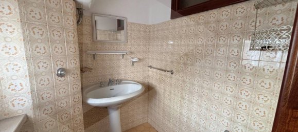 3-salle Appartement à San Giovanni Rotondo, Italy No. 23999 9