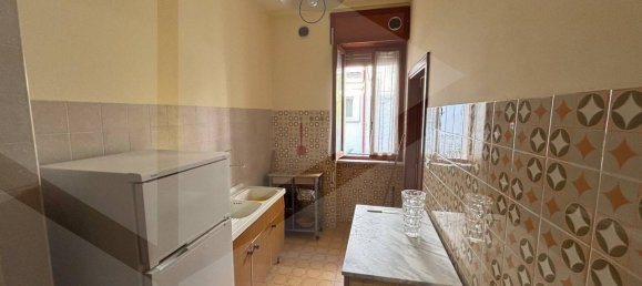 3-salle Appartement à San Giovanni Rotondo, Italy No. 23999 4