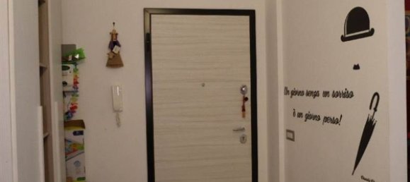 Apartamento de 4 habitaciónes en Taranto, Italy No. 34625 3