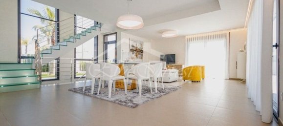 4 bedrooms House in Adeje, Spain No. 117963 4