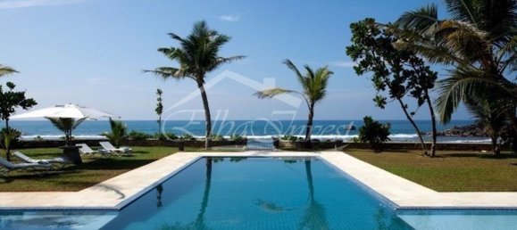 4 bedrooms House in Adeje, Spain No. 117963 2