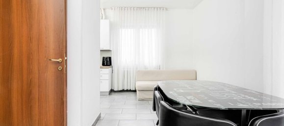 3-salle Appartement à Ferno, Italy No. 161008 11