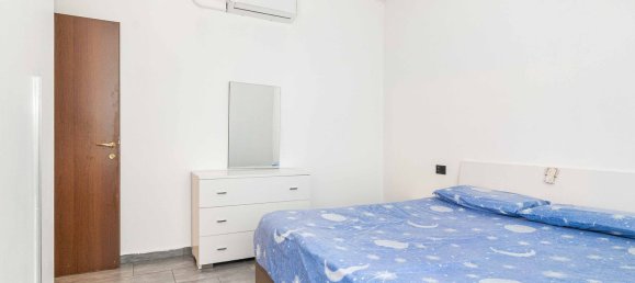 3-salle Appartement à Ferno, Italy No. 161008 16