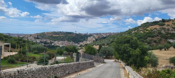 4 bedrooms Villa in Ragusa, Italy No. 333861 21