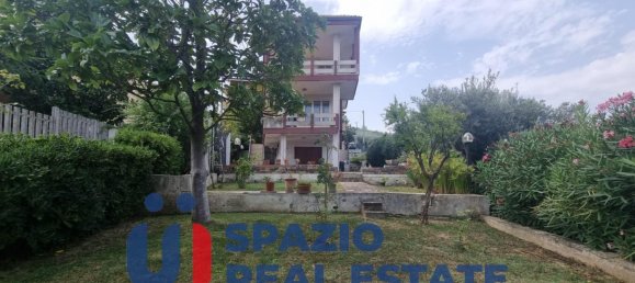 8 Schlafzimmer Villa in Pescara, Italy, Nr. 331807 5