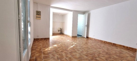 2-Zimmer Wohnung in Ivry-sur-Seine, France, Nr. 337563 2