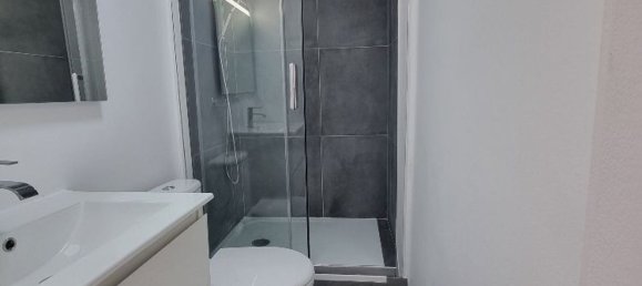 2-Zimmer Wohnung in Ivry-sur-Seine, France, Nr. 337563 3