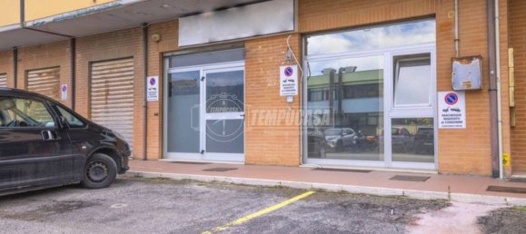 1-Zimmer Gewerbliche Immobilie in Porto Sant'Elpidio, Italy, Nr. 210729 13